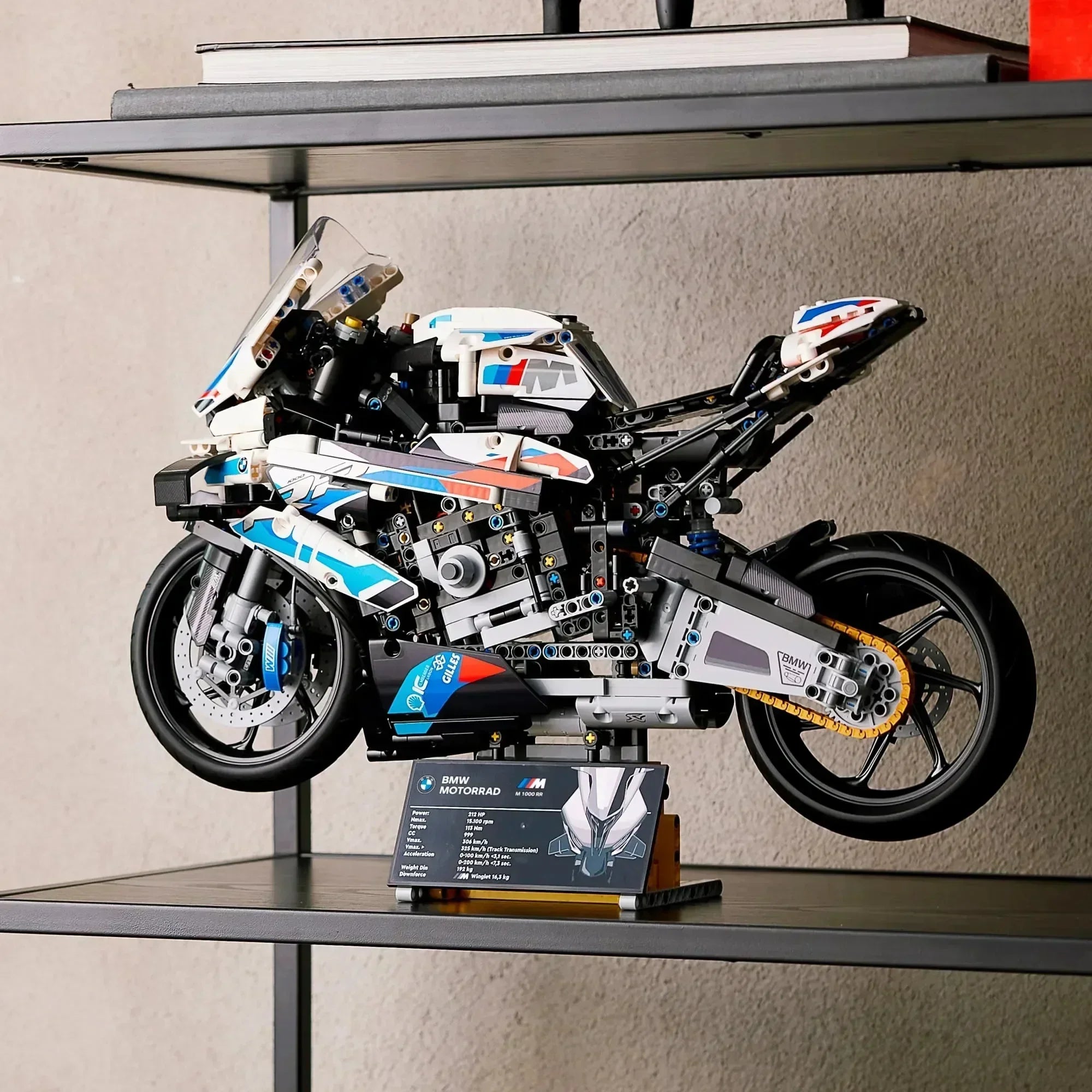 BMW M 1000 RR (1920 TEILE)